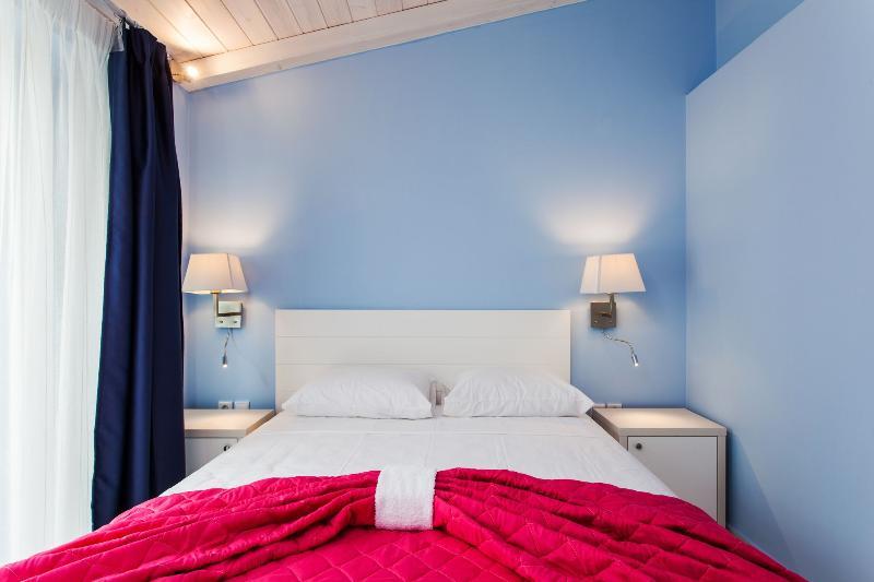 Elpiniki Luxury Apartments Nea Poteidaia Luaran gambar
